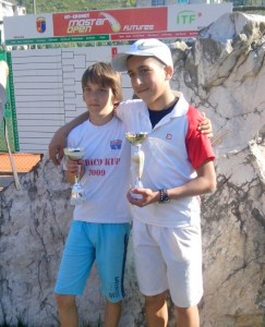 Јован Синадиновић и Сара Микача победници Mostar Open-a до 12 година