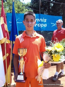 Лука Стефановић други на Bitola Open 2015 U14 ТЕ у Битољу