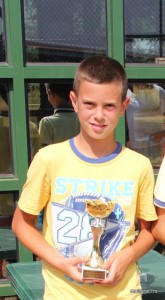 Немања Мраовић