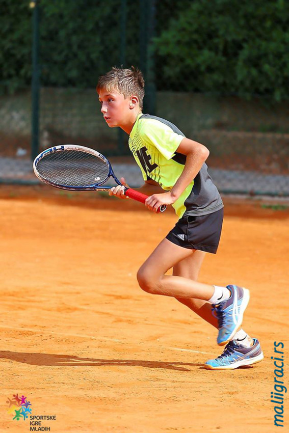 Никола Перић