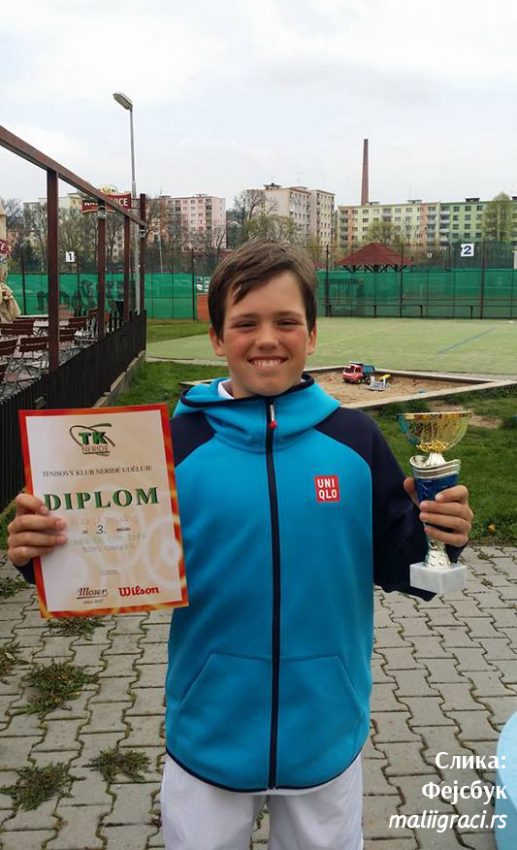 Алекса Писарић 3. у синглу и победник у дублу на Neride Cup ТЕ U12 у чешком Раковнику