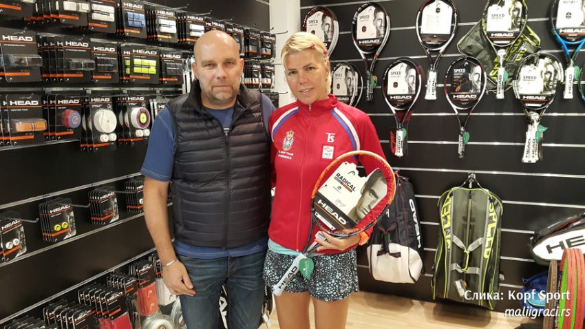 Head Srbija потписао уговор о спонзорству са капитеном FED Cup репрезентације Србије Татјаном Јечменицом