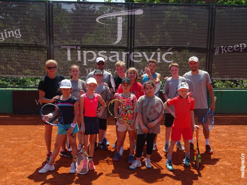 Deca iz Rusije na kampu u Teniskoj akademiji Tipsarević, Teniska akademija Tipsarević Beograd, Tipsarevic Academy Belgrade, Tennis Ural Ekaterinburg Russia