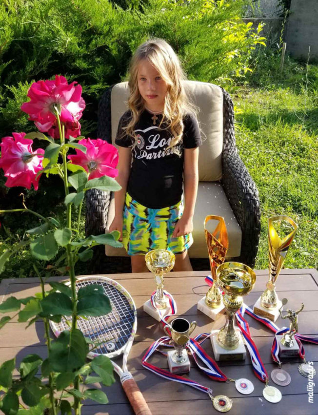 Николина Пешић