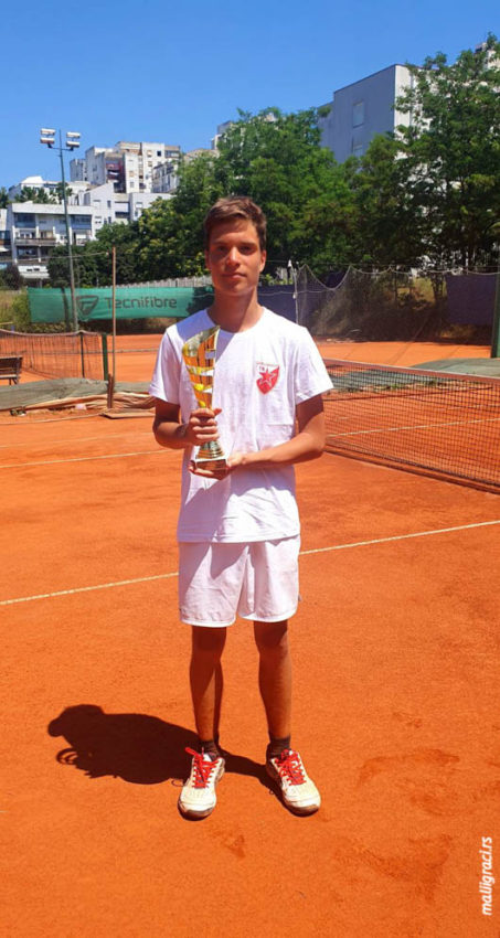 Немања Стокановић