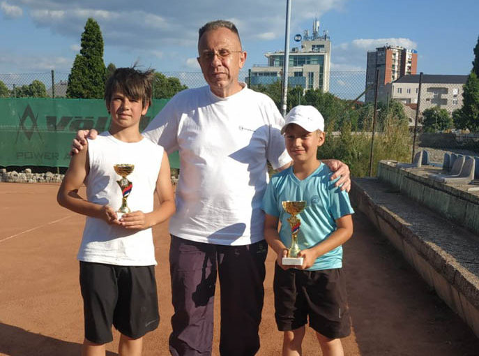 Nikola Stefanović, Lazar Vasić, Miodrag Marjanović, Otvoreno prvenstvo Niša do 12 godina, Teniski klub Radnički Niš