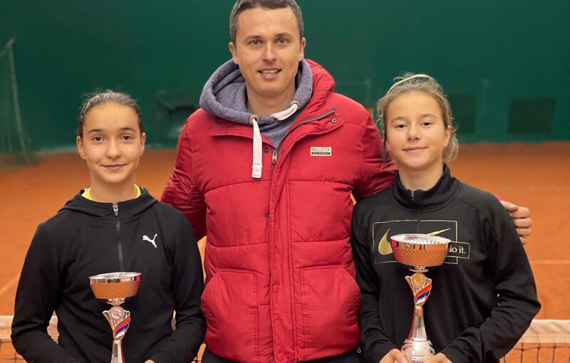 Anastasija Cvetković, Anastasija Čolović, Otvoreno prvenstvo Beograda za devojčice do 14 godina, Teniski klub Forhend Beograd, Teniski klub Forhend Vinča