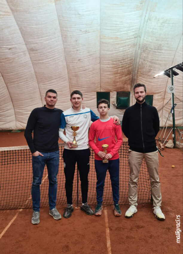 ОП Крагујевца, ТK Top Spin, младићи до 16 година, 1. кат, 29-31.1.22.
