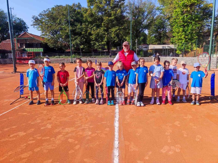 Lep dan na OP Niša do 10g. (crveni i narandžasti nivo) – dečaci i devojčice – TK Radnički, Niš – 07.10.23.